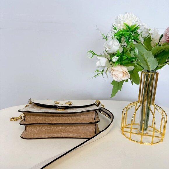 Coach 4603 Beat Shoulder Bag 18 With Horse And Carriage Print In Chalk Taupe - Picture 5 of 6